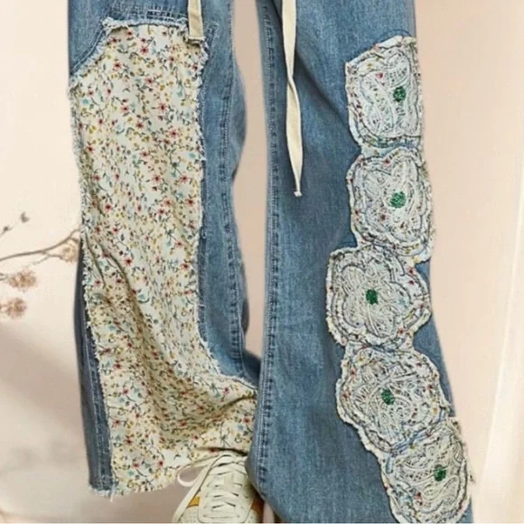 POL Boho Patchwork Denim Pants | Floral Appliqué Wide Leg Drawstring Jeans - Picture 7 of 9
